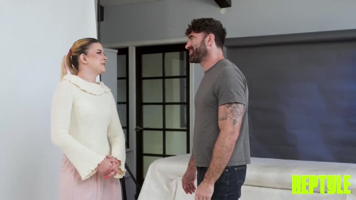 Perverted Photoshoot