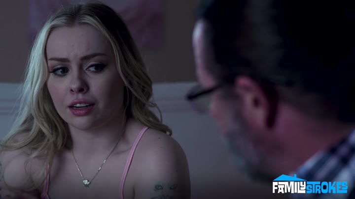 FamilyStrokes – Haley Spades