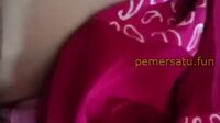 Rania Myca Hijab Abg 18Yo Lepas Piyama Merah Colmek Mendesah