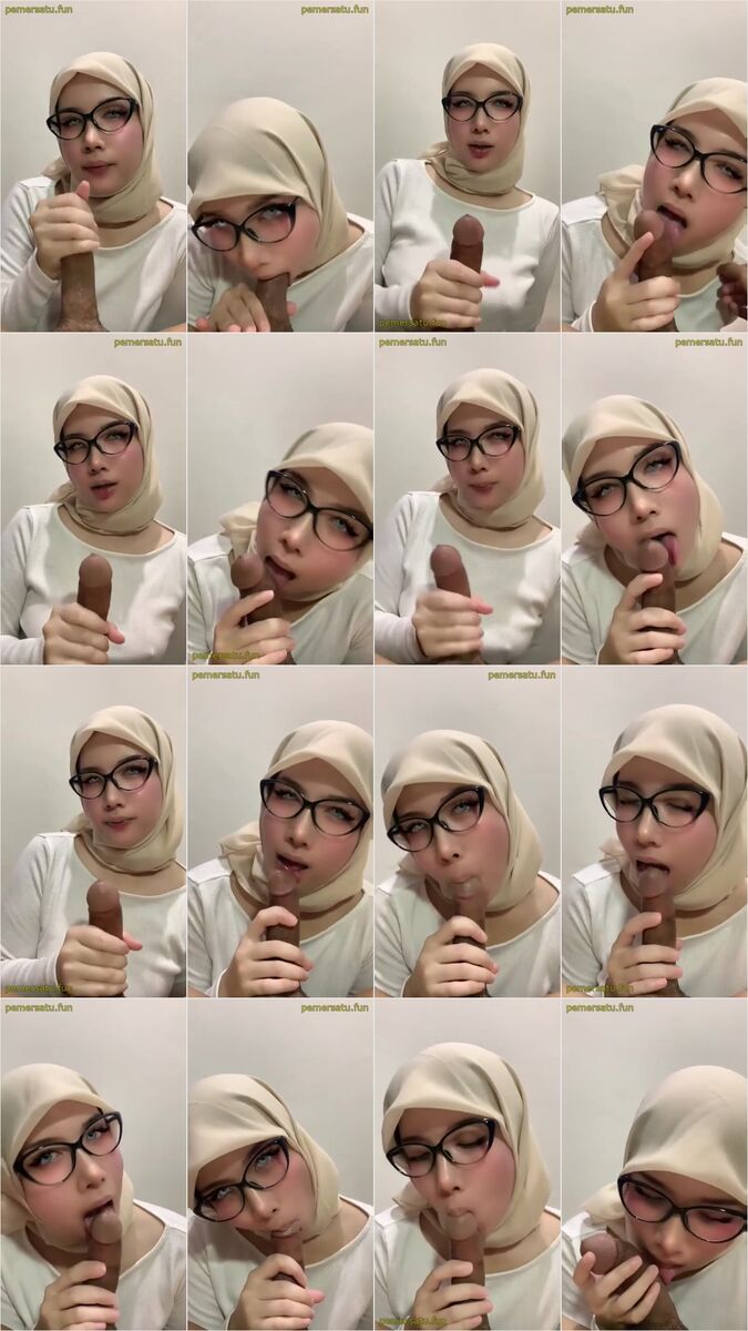 12 Pulang Kerja Disuruh Nyepongin Boss, Hijab Girl Sucking her Bosss Dick