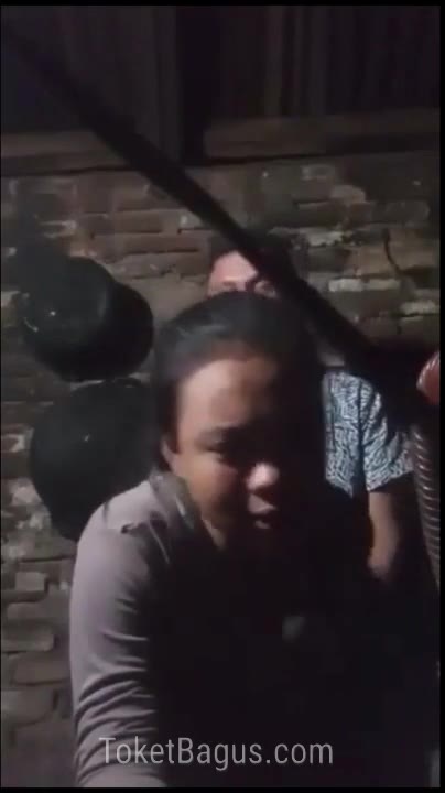 Thumbnail Kakak Adek Ngewe Di Dapur Nenek