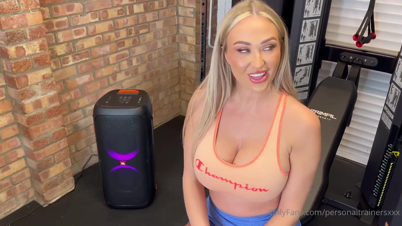OnlyFans - Sophie Reade Came Back For Round 2 In The Pump House Gym