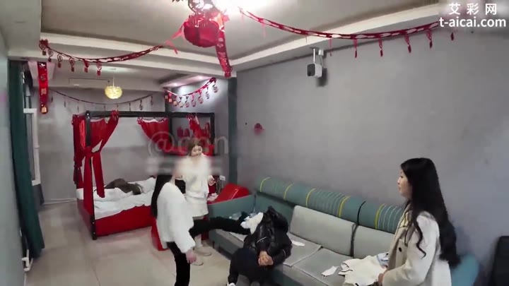 未知女主 剧情调教 校园暴力之无理由群殴