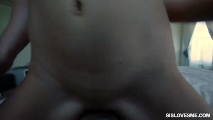 SisLovesMe Kate Kennedy