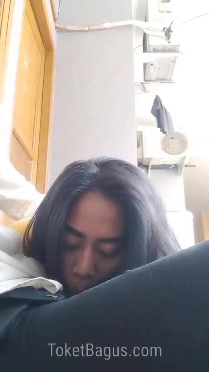 Dinda Superindo Nyepong Depan Toko Sembako Thumb