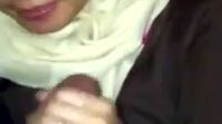 Bokep Jilbab Nyepong Bapak Sampai Muntah