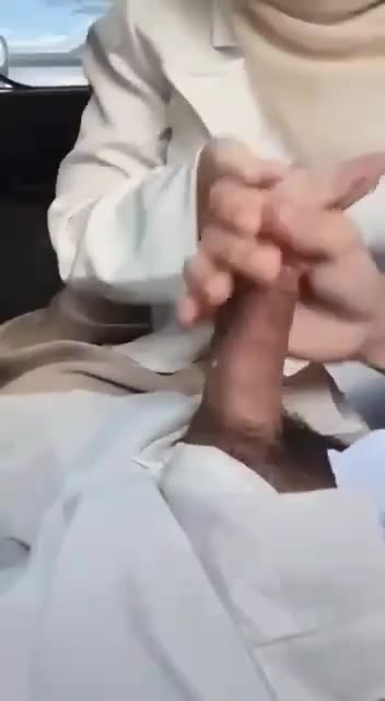 Thumbnail Mirip Azka Fadhilah Jilbab Putih Mesum dalam mobil