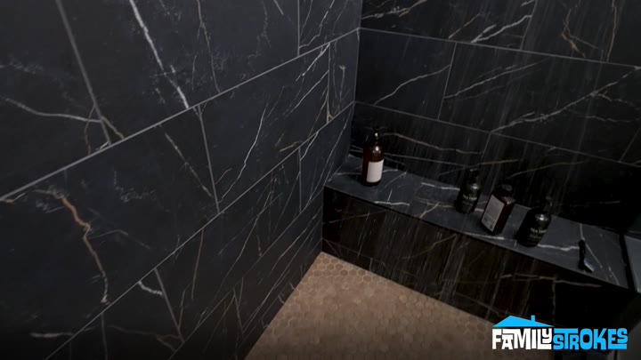 Sophia Locke – Laundry time